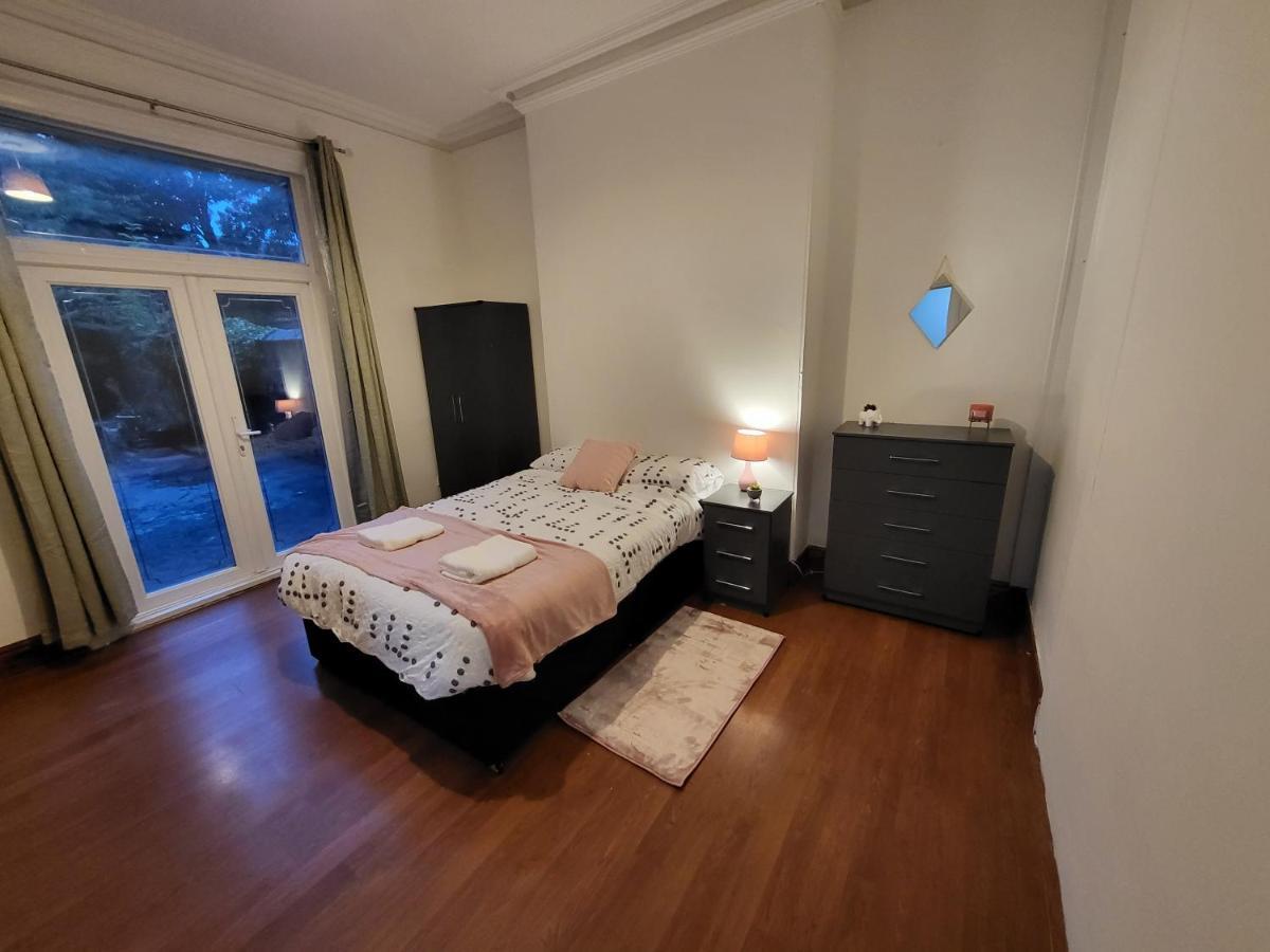 Mcf Short Stay Accommodation - Handsworth Бирмингем Экстерьер фото