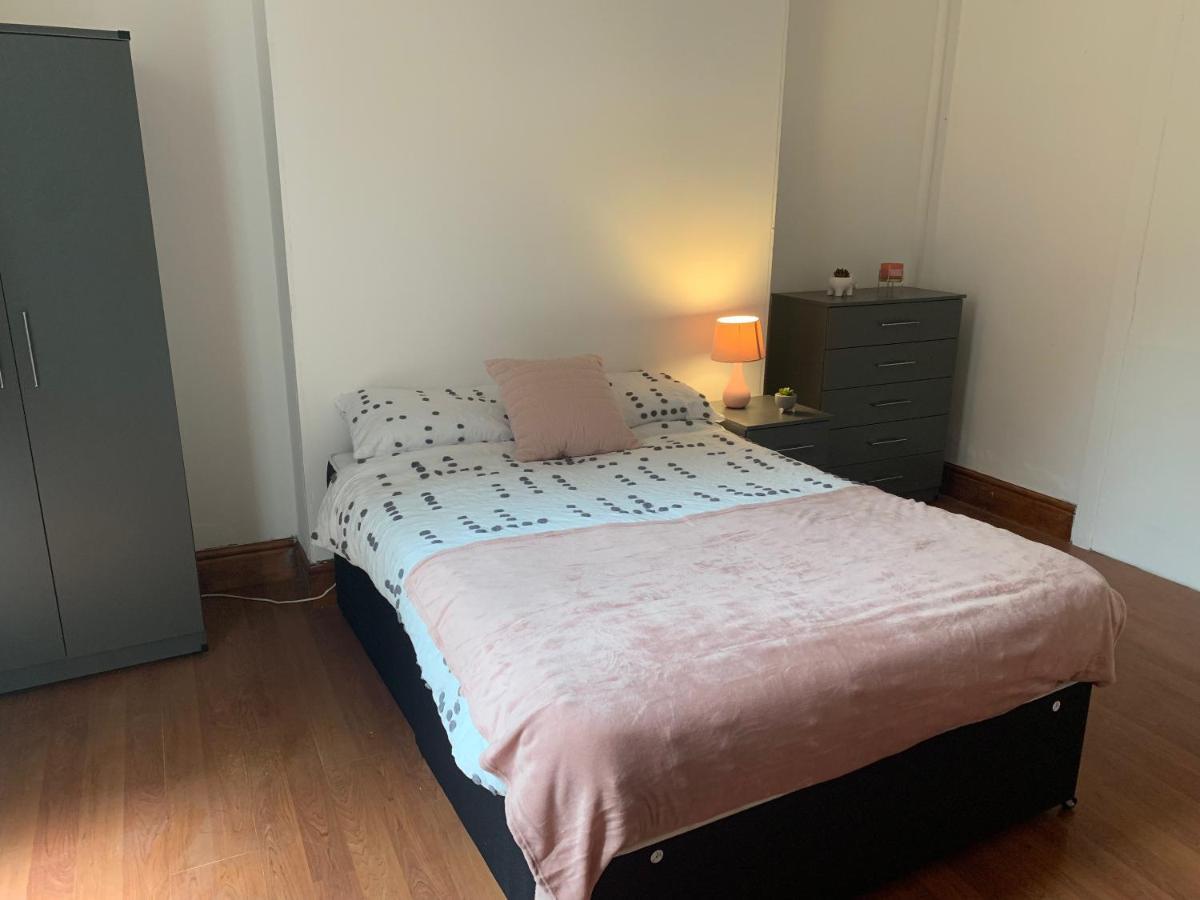 Mcf Short Stay Accommodation - Handsworth Бирмингем Экстерьер фото
