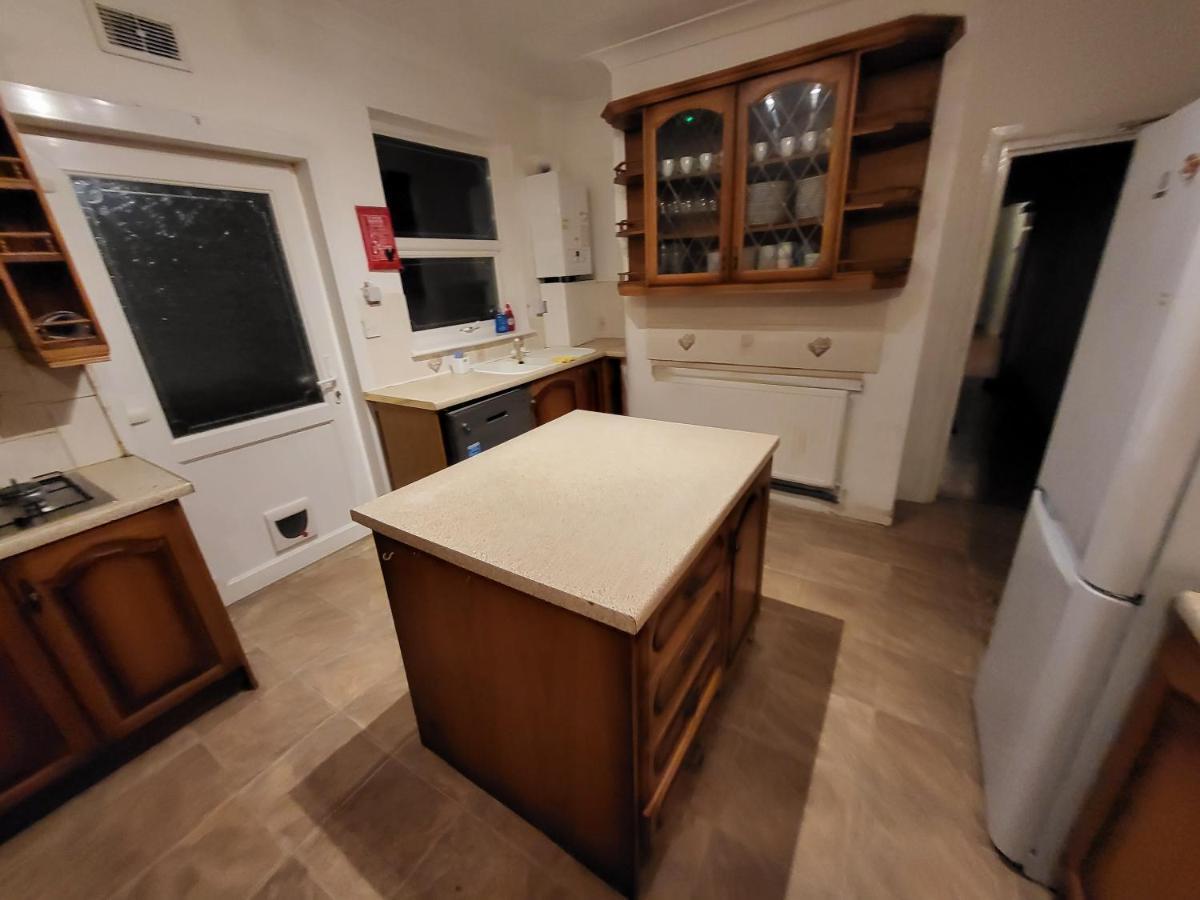 Mcf Short Stay Accommodation - Handsworth Бирмингем Экстерьер фото