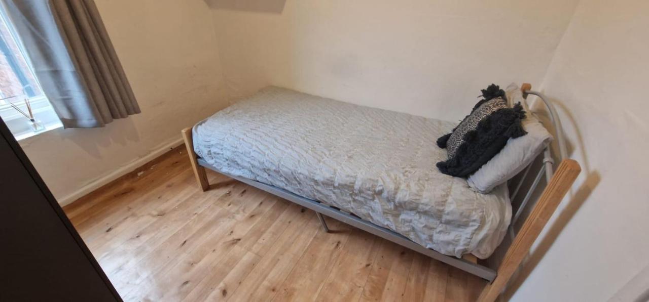 Mcf Short Stay Accommodation - Handsworth Бирмингем Экстерьер фото